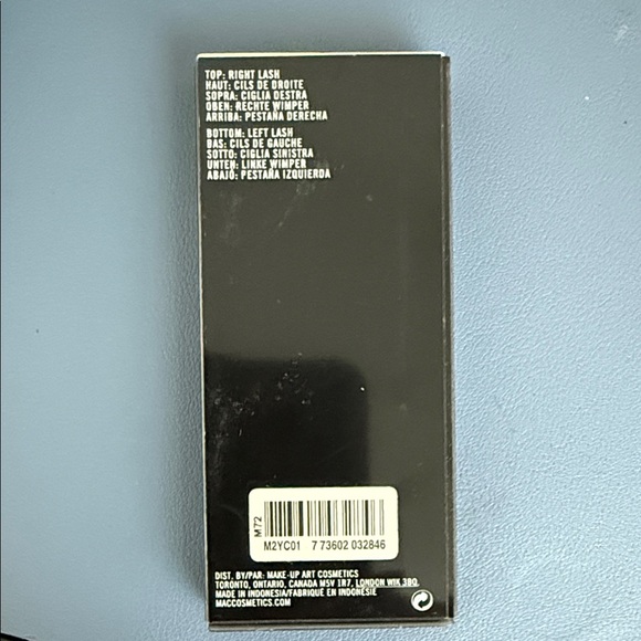 MAC Cosmetics bottom Lashes - Picture 2 of 2